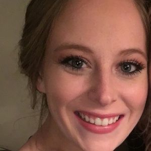 Meet your Posher, Dani